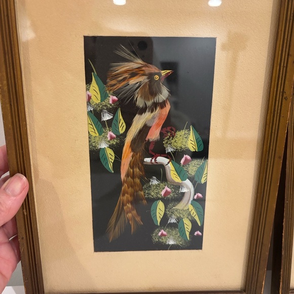 Vintage Mexican bird feather art paintings wood frames SET OF TWO 10.75" X 7.5" - Picture 3 of 13